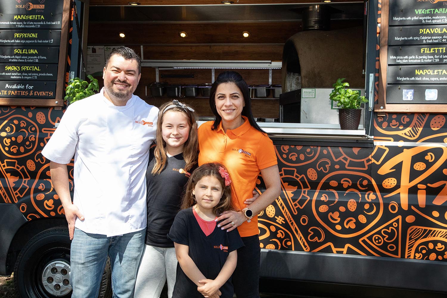 Sole Luna Pizza Mobile Catering Pizza Vans